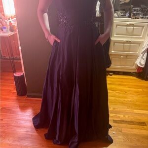 Classic Navy Prom Gown with Beaded Waist Detail